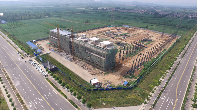 張國偉書記一行深入中譽鼎力觀摩調研，為新鄉市礦山設備除塵技術裝備制造把脈問航